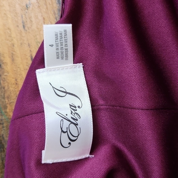 Eliza J Velvet Wine color One Sleeve Dress Date Night Formal  Sexy Flirty - Picture 11 of 11